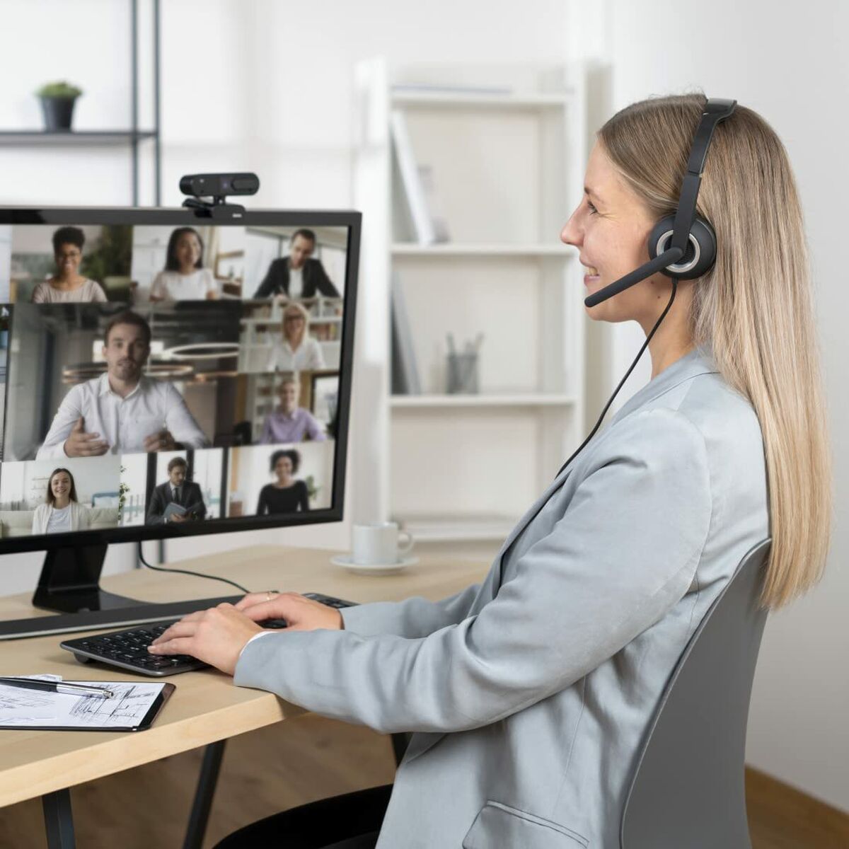 V2H9333D69C46A9FE7E490860E4A2A8AE2BR6443055P10